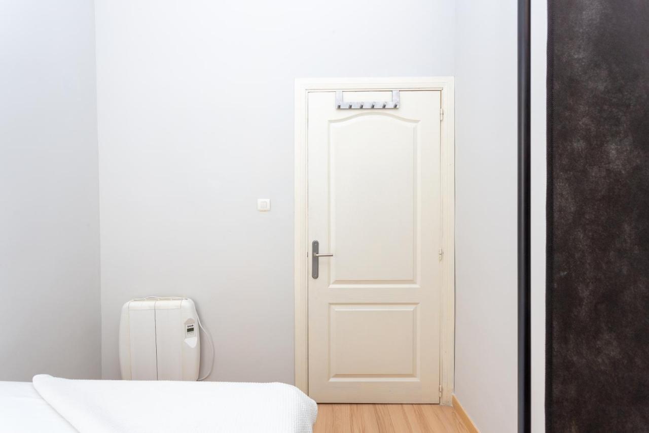 Amparo Apartment Madrid Exterior photo