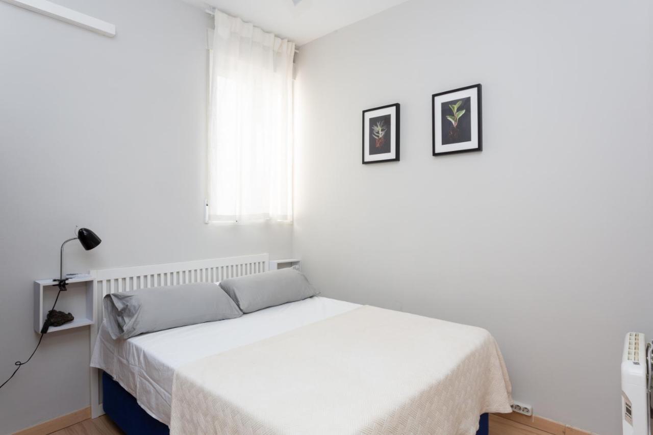 Amparo Apartment Madrid Exterior photo