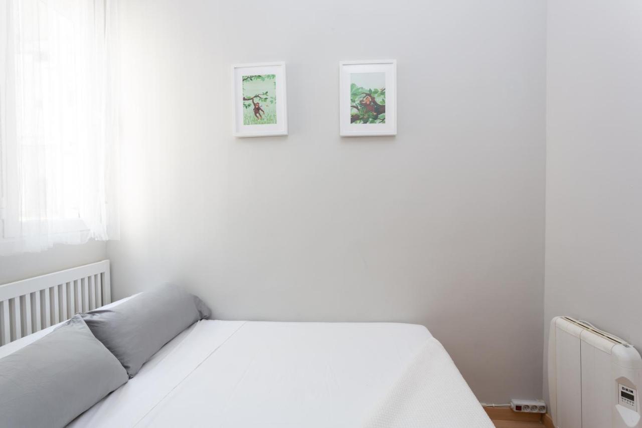 Amparo Apartment Madrid Exterior photo